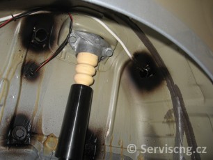 PřestavbaCNG05_ošetření_vrtaných_otvorů