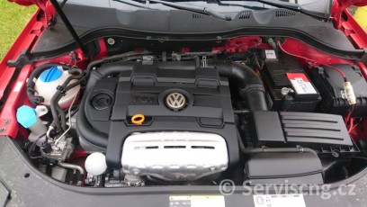 VW_Passat_1,4TSi_motor